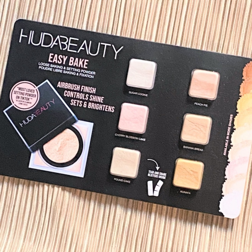 H U D A Easy Bake Blurring Loose Baking & Setting Powder 6 Shades Trial